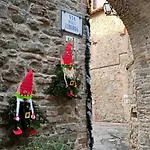 Romantica Borgo Di Castelleone Di Deruta