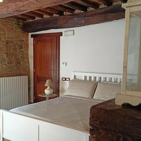 Romantic In The Village Of Castelleone, Vicino Deruta, Assisi, Perugia, Montefalco Lejlighed *
