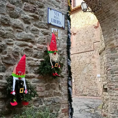 Romantica Borgo Di Castelleone Di Deruta