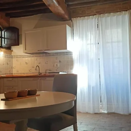 Romantic In The Village Of Castelleone, Vicino Deruta, Assisi, Perugia, Montefalco Apartment