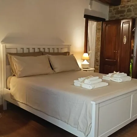 Romantica Borgo Di Castelleone Di Deruta Apartmán Canalicchio