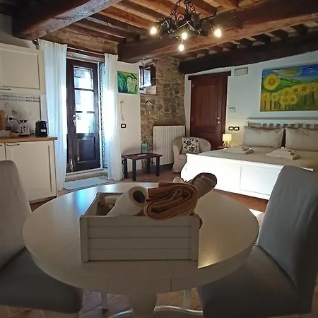 Apartamento Romantica Borgo Di Castelleone Di Deruta